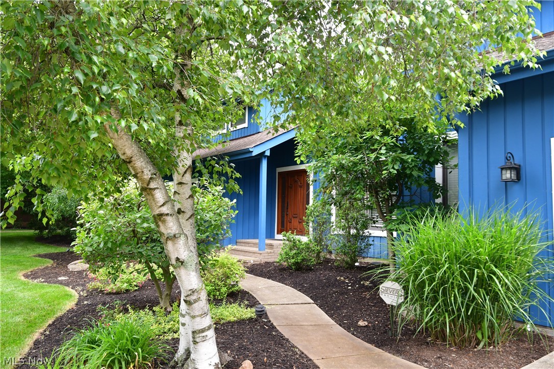 26451 Bernwood Road Beachwood OH 44122