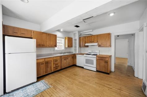 1140 Quilliams Road Cleveland Heights OH 44121