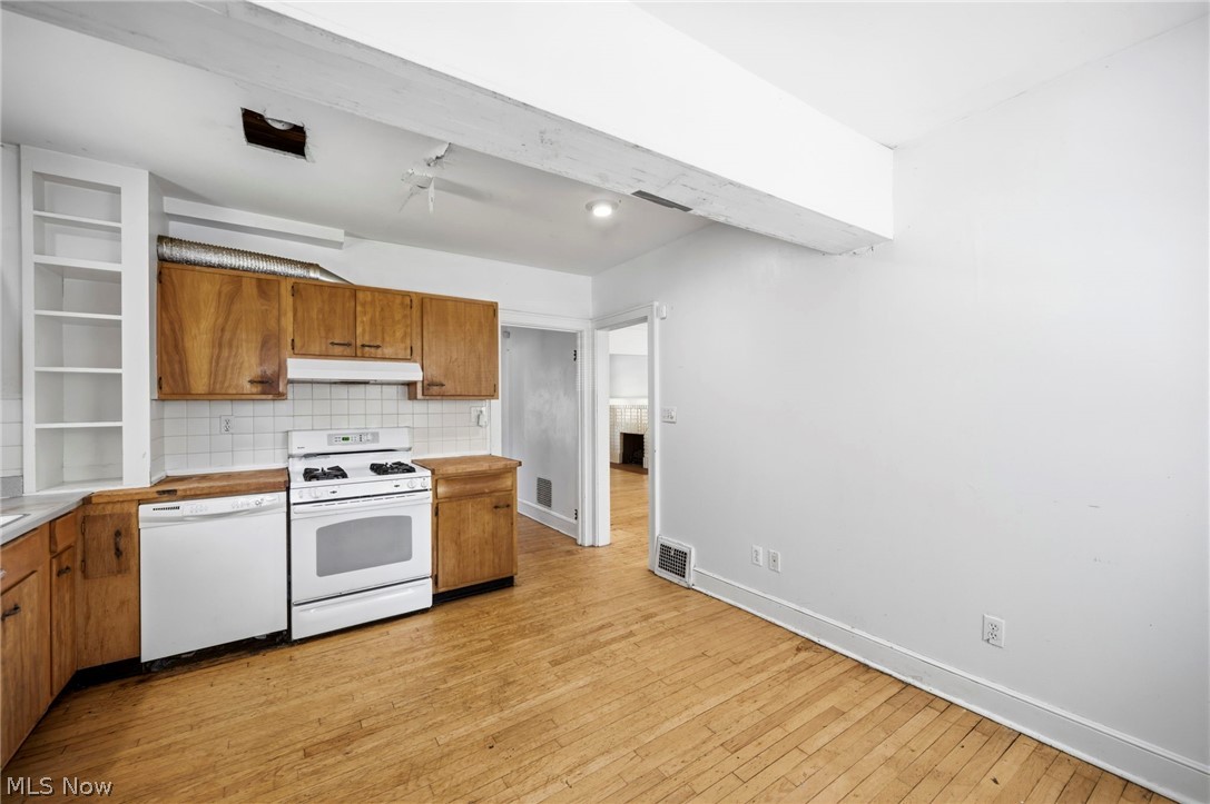 1140 Quilliams Road Cleveland Heights OH 44121