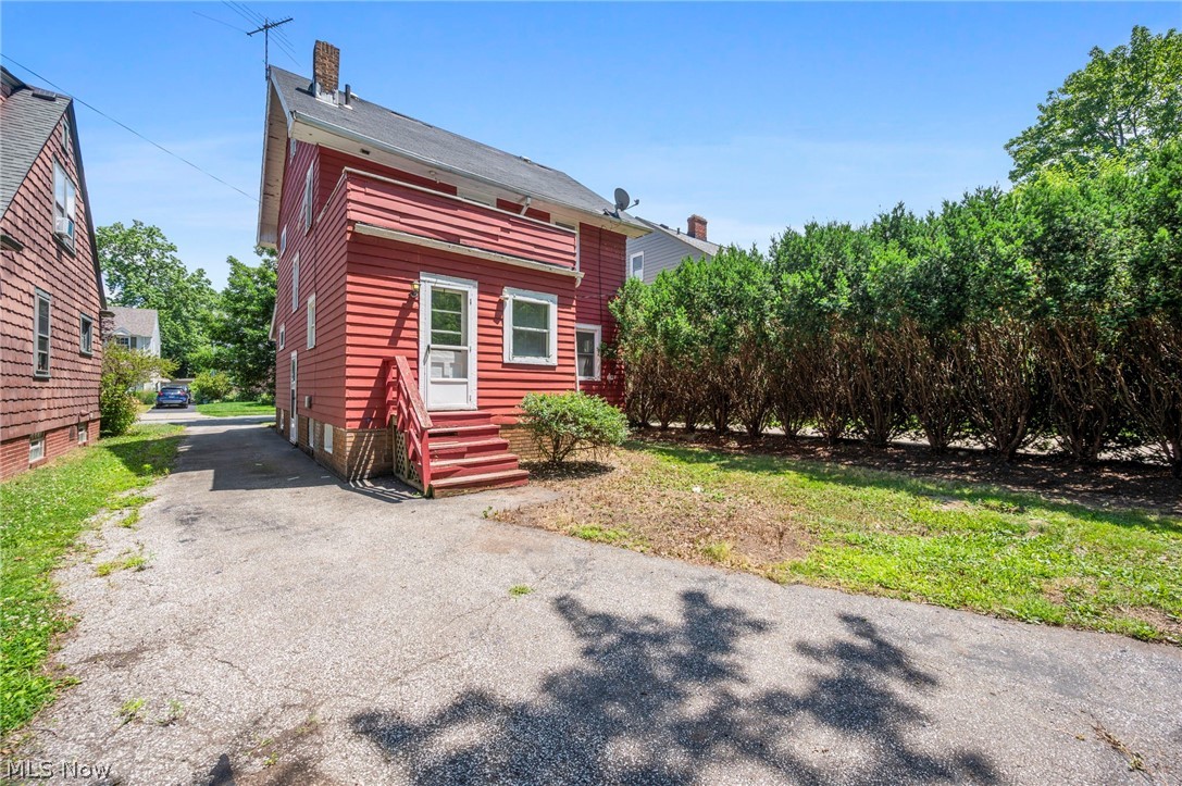 1140 Quilliams Road Cleveland Heights OH 44121