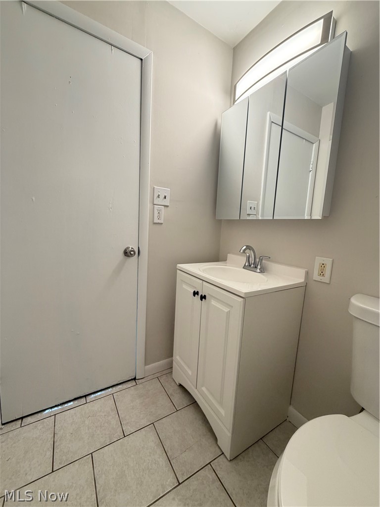 567 Chestnut Street Newcomerstown OH 43832