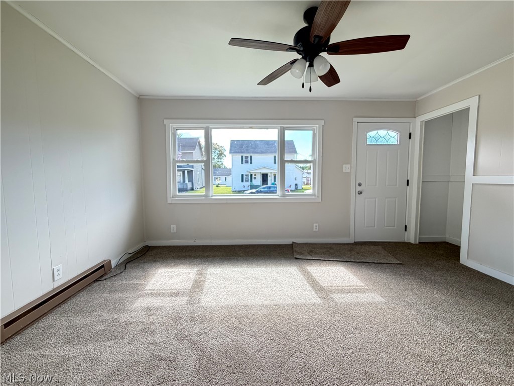 567 Chestnut Street Newcomerstown OH 43832