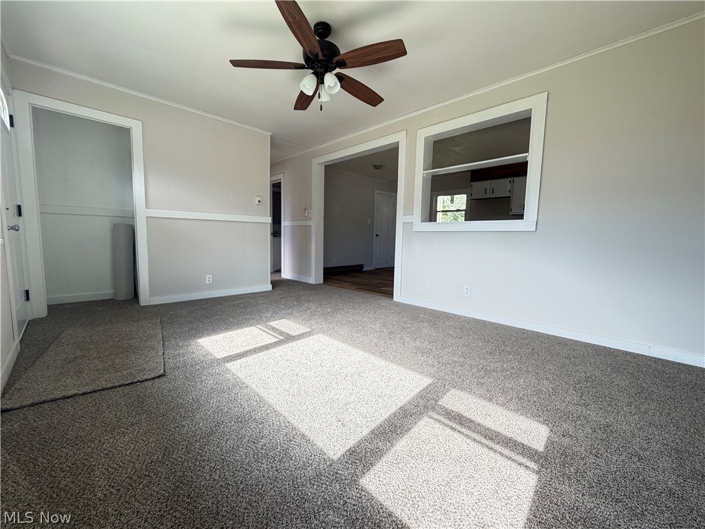 567 Chestnut Street Newcomerstown OH 43832