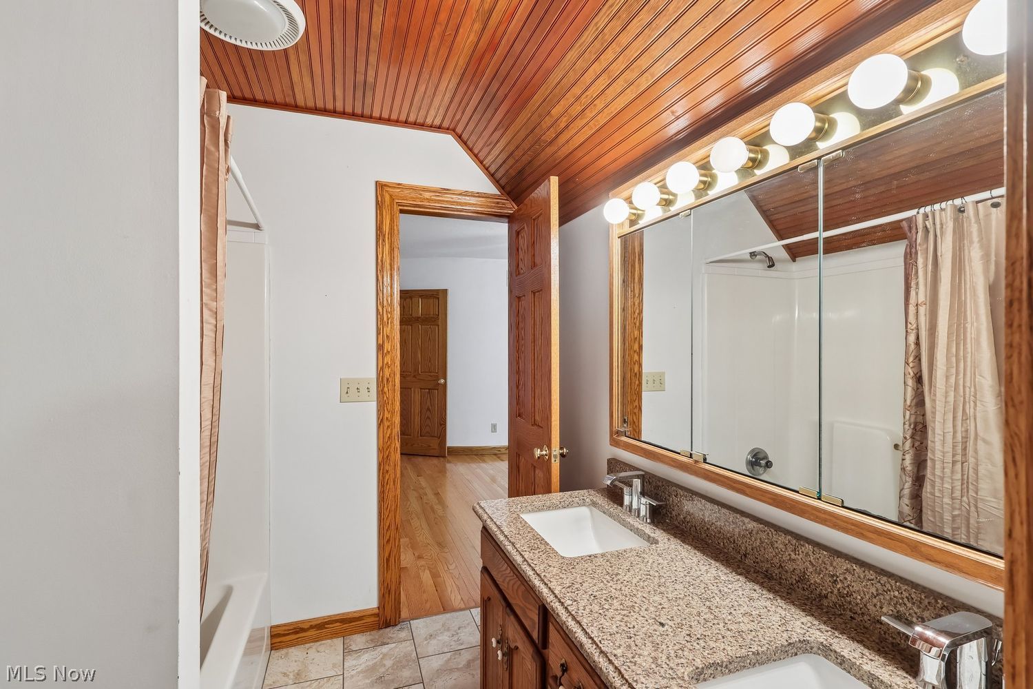 1772 N Duck Creek Road North Jackson OH 44451