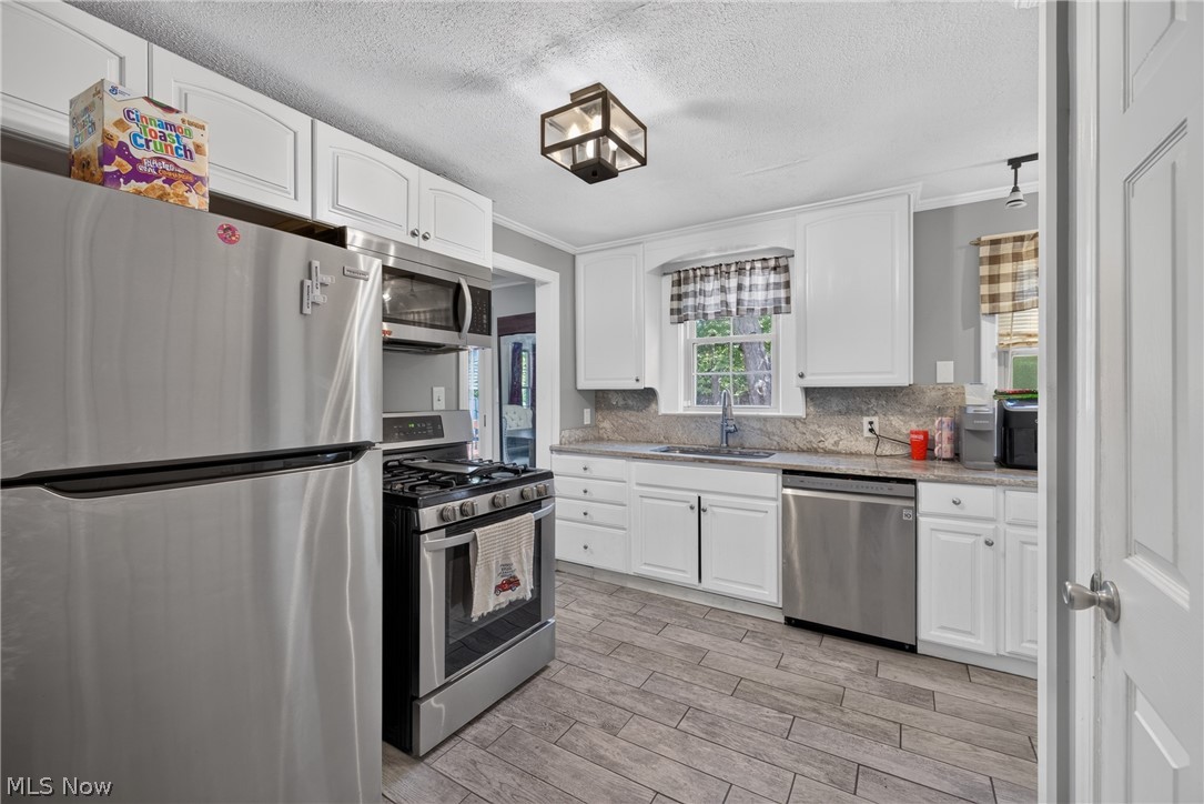1403 Churchill Road Lyndhurst OH 44124
