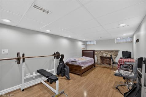 1403 Churchill Road Lyndhurst OH 44124