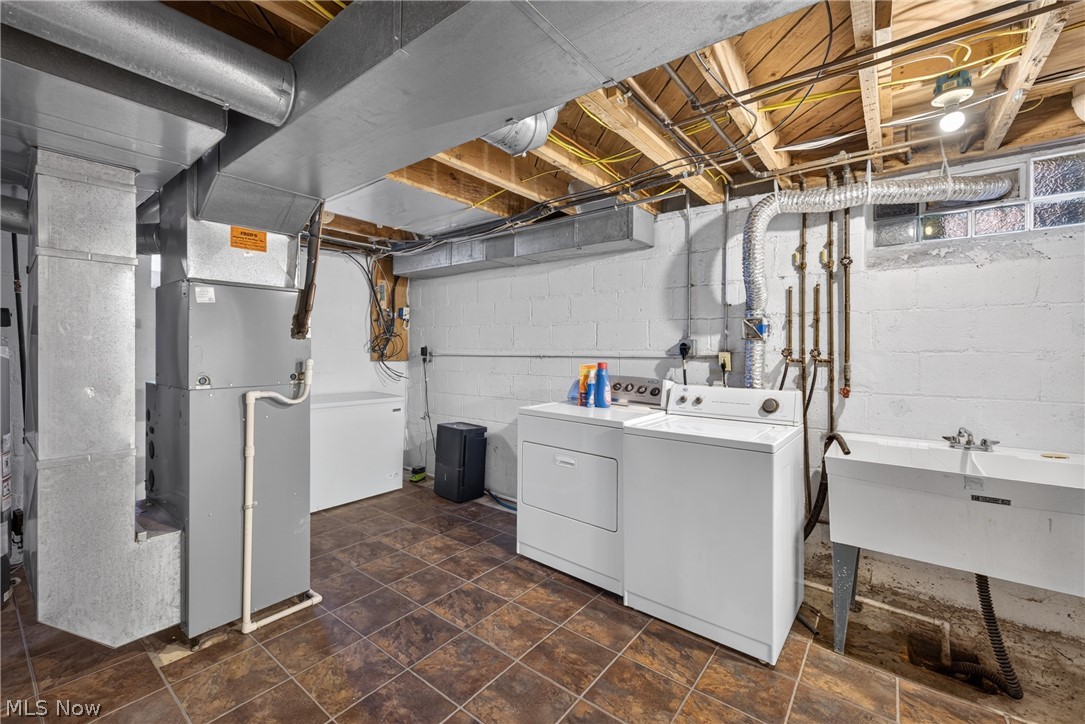 1403 Churchill Road Lyndhurst OH 44124