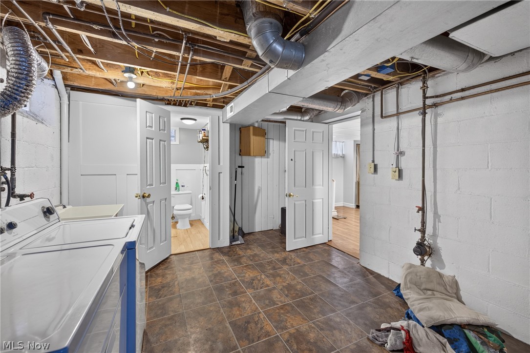 1403 Churchill Road Lyndhurst OH 44124