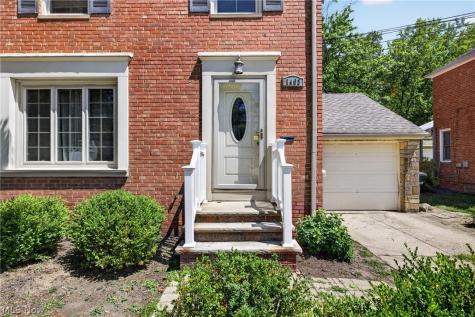 1403 Churchill Road Lyndhurst OH 44124