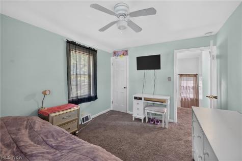 1403 Churchill Road Lyndhurst OH 44124