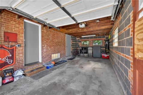 1403 Churchill Road Lyndhurst OH 44124