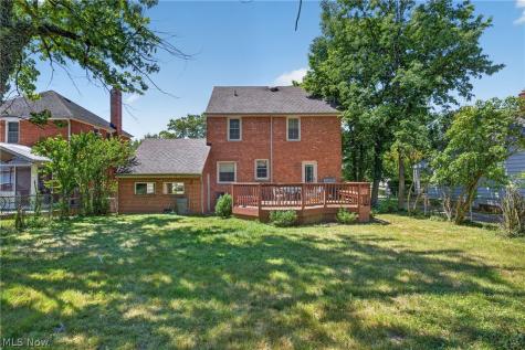 1403 Churchill Road Lyndhurst OH 44124