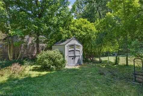 1403 Churchill Road Lyndhurst OH 44124
