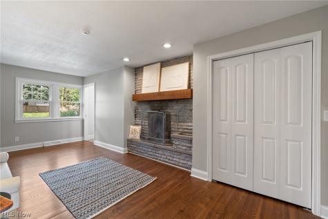 2248 Portage Line Road Uniontown OH 44685