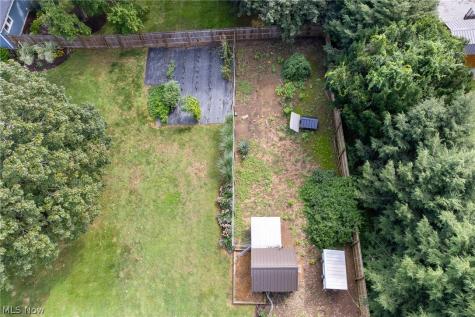2248 Portage Line Road Uniontown OH 44685