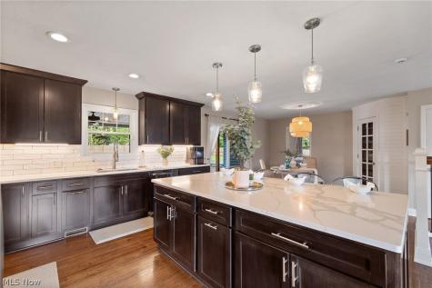 2248 Portage Line Road Uniontown OH 44685