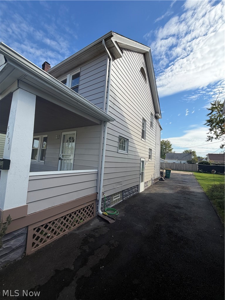 5231 Clement Avenue Maple Heights OH 44137