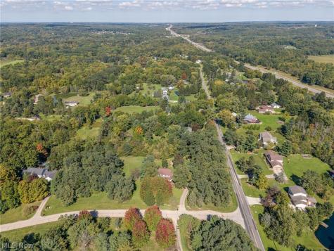 2881 Pine Hill Drive Medina OH 44256
