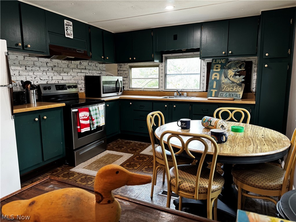 71100 Skyline Drive Piedmont OH 43983