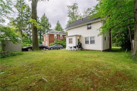 531 Fernwood Drive Akron OH 44320