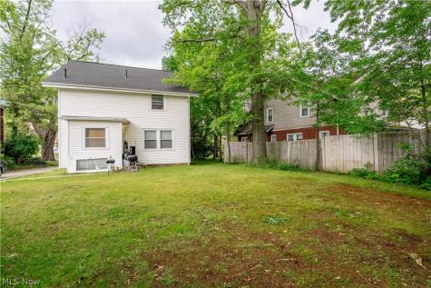 531 Fernwood Drive Akron OH 44320