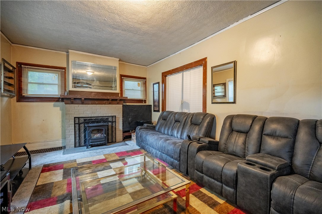 531 Fernwood Drive Akron OH 44320