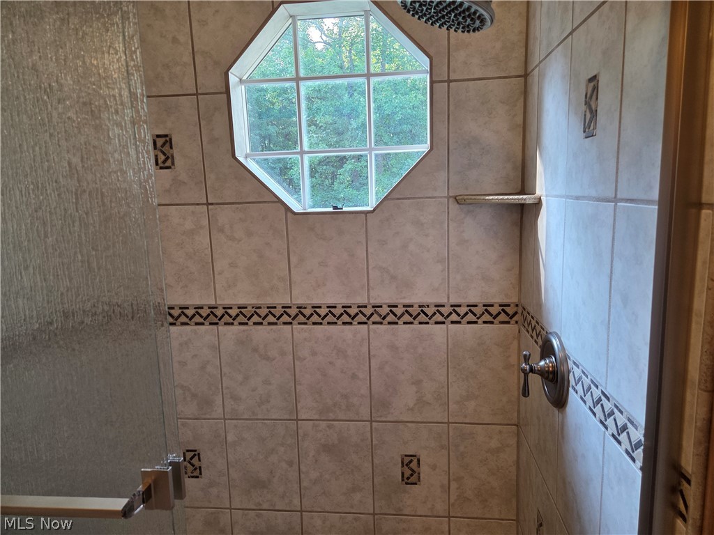 14405 Aquilla Road Burton OH 44021