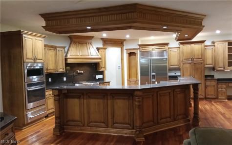 14405 Aquilla Road Burton OH 44021