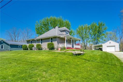 3797 Harper Avenue Barberton OH 44203