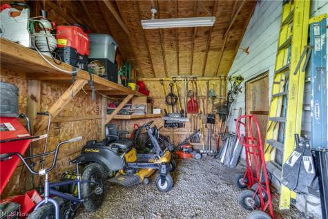 3797 Harper Avenue Barberton OH 44203