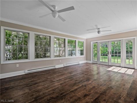 12582 Clifton Boulevard Lakewood OH 44107