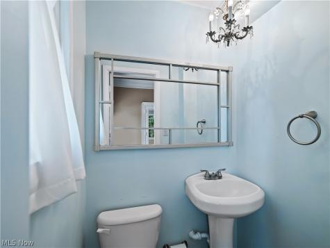 12582 Clifton Boulevard Lakewood OH 44107