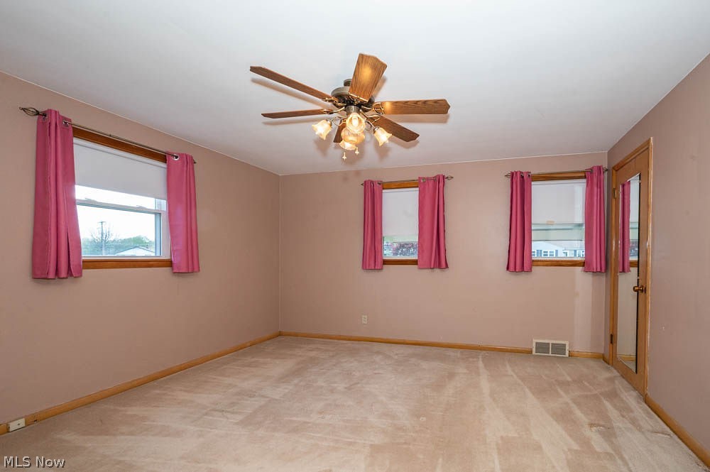 2834 Peacock Drive Youngstown OH 44511