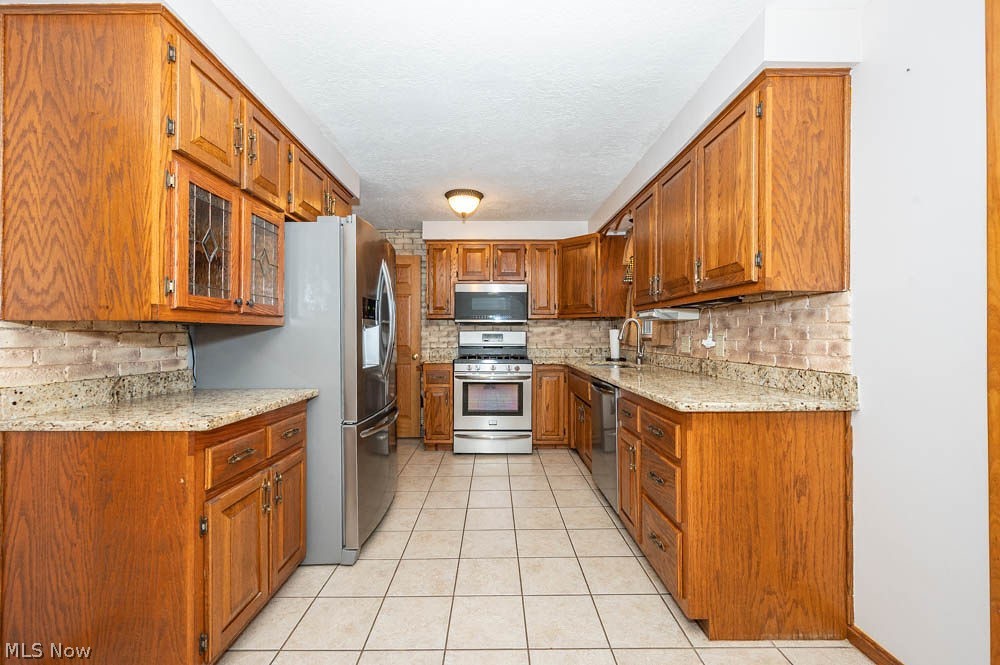 2834 Peacock Drive Youngstown OH 44511