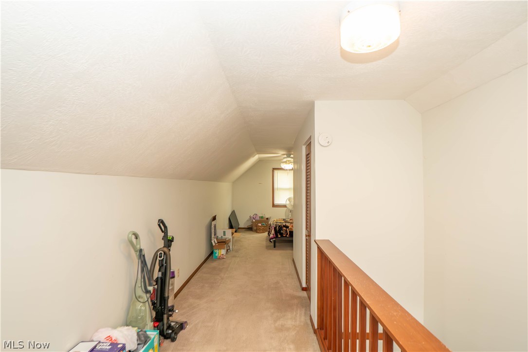 1761 Shaw Avenue Akron OH 44305