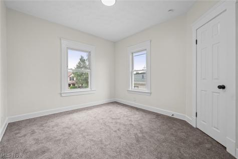 14148 Berwyn Avenue Cleveland OH 44111