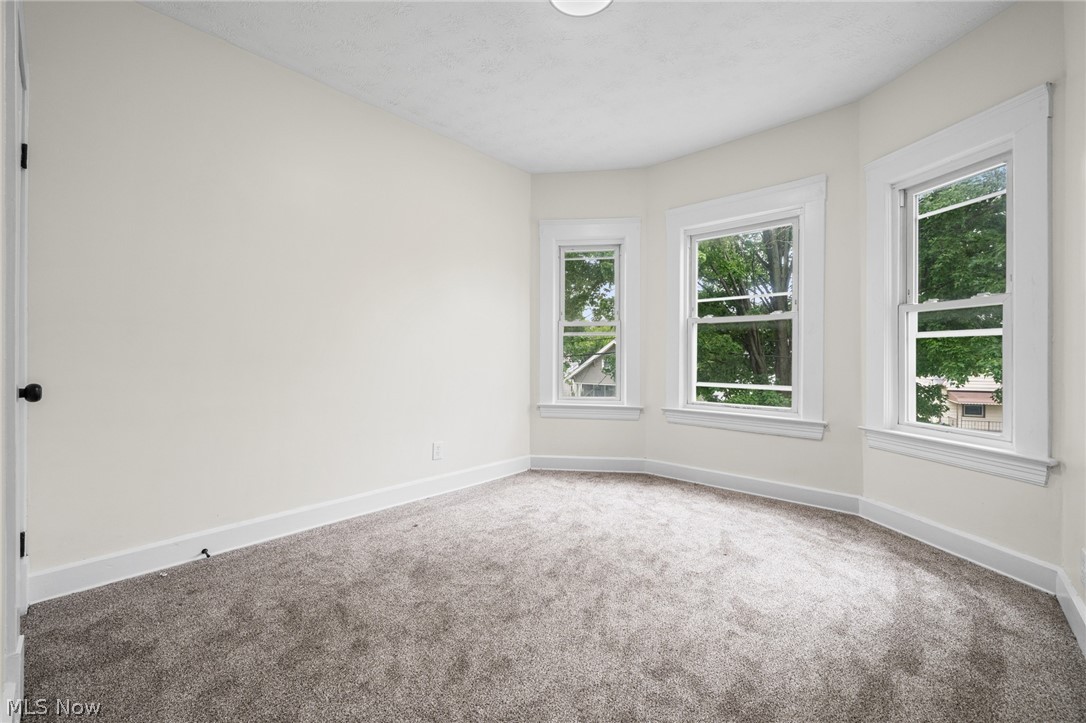 14148 Berwyn Avenue Cleveland OH 44111