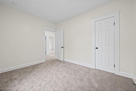 14148 Berwyn Avenue Cleveland OH 44111