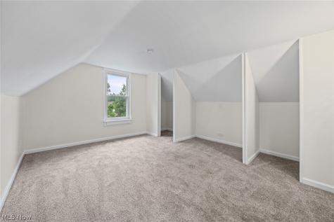 14148 Berwyn Avenue Cleveland OH 44111