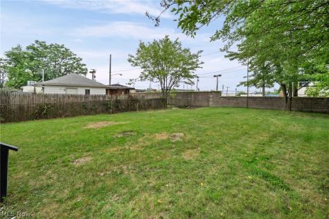 14148 Berwyn Avenue Cleveland OH 44111
