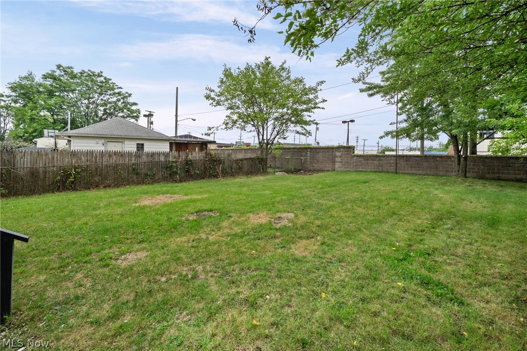 14148 Berwyn Avenue Cleveland OH 44111
