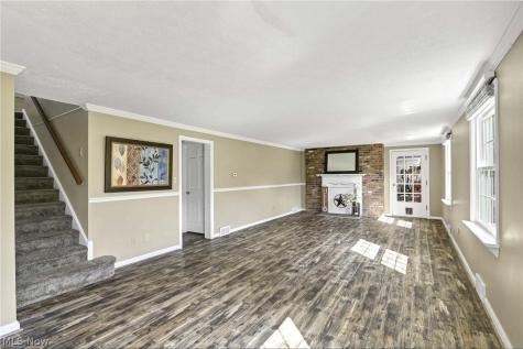 9327 Lake Shore Boulevard Mentor OH 44060