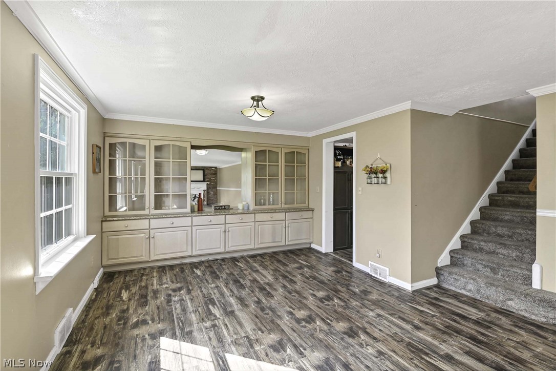 9327 Lake Shore Boulevard Mentor OH 44060