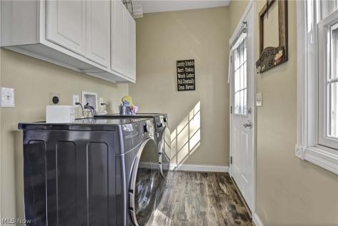 9327 Lake Shore Boulevard Mentor OH 44060