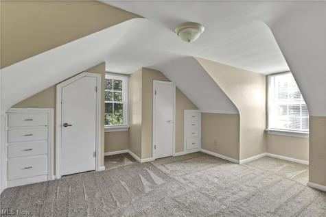 9327 Lake Shore Boulevard Mentor OH 44060