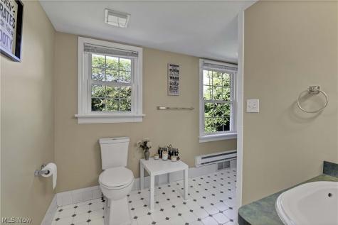 9327 Lake Shore Boulevard Mentor OH 44060