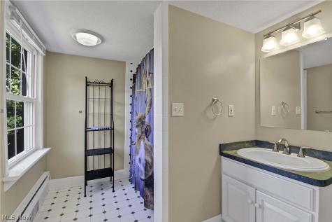9327 Lake Shore Boulevard Mentor OH 44060