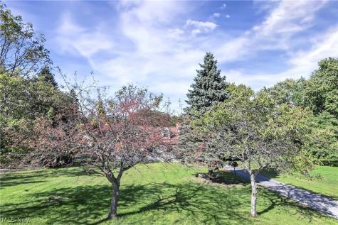 9327 Lake Shore Boulevard Mentor OH 44060