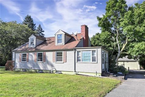 9327 Lake Shore Boulevard Mentor OH 44060