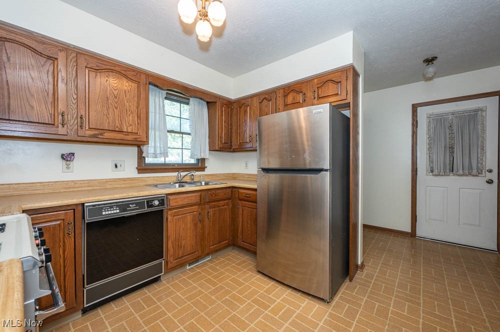 8536 Hilltop Drive Poland OH 44514